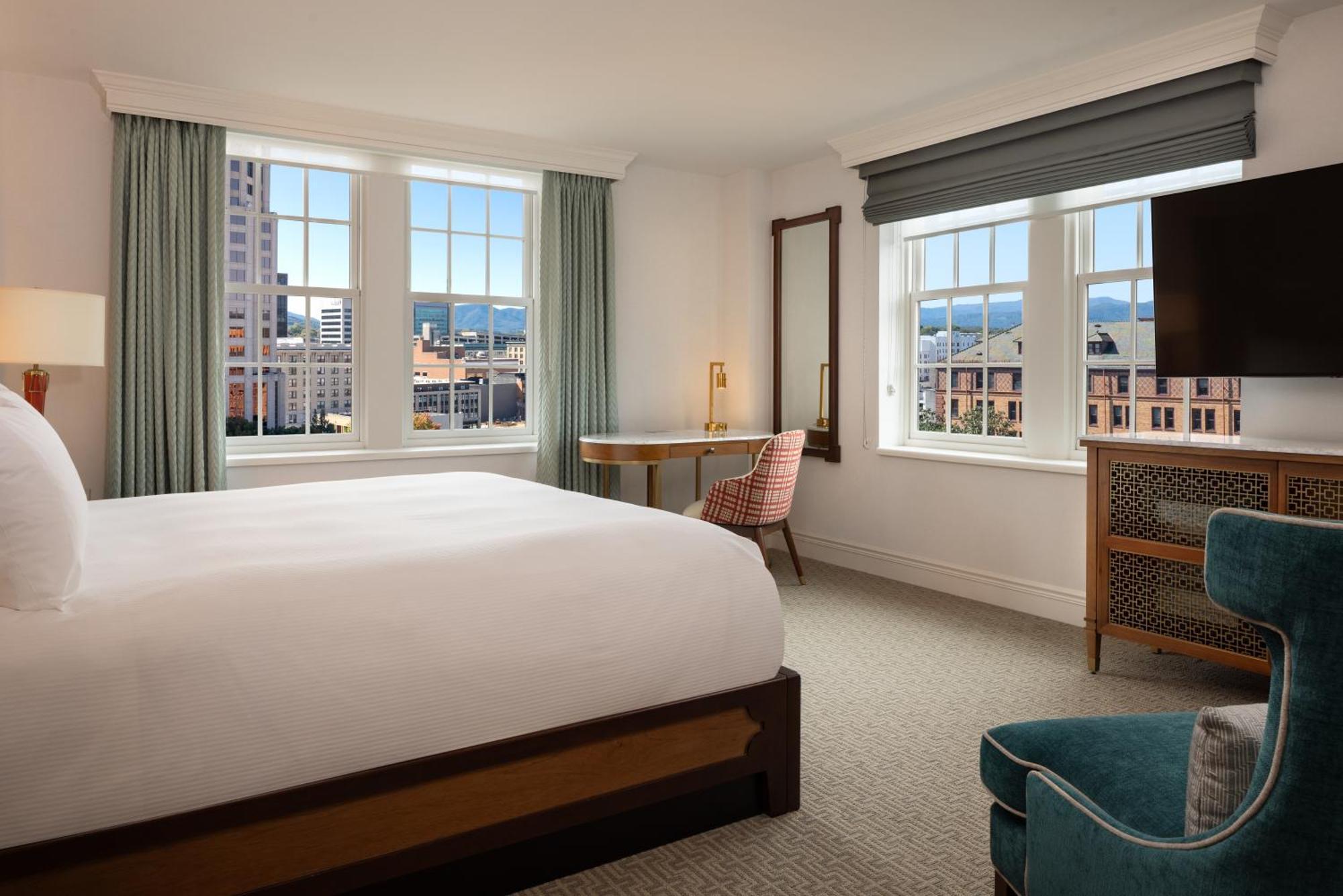 Hotel Roanoke & Conference Center, Curio Collection By Hilton Exterior foto